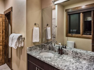 Steamboat Spring Vacation Home Sleeps Ten Guests.
